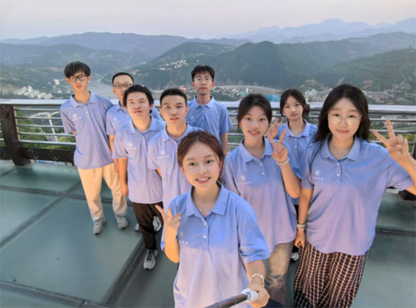 青春以致遠丨西安郵電大學赴旬陽“‘電’亮紅軍路，閃耀職業夢”暑期社會實踐圓滿結