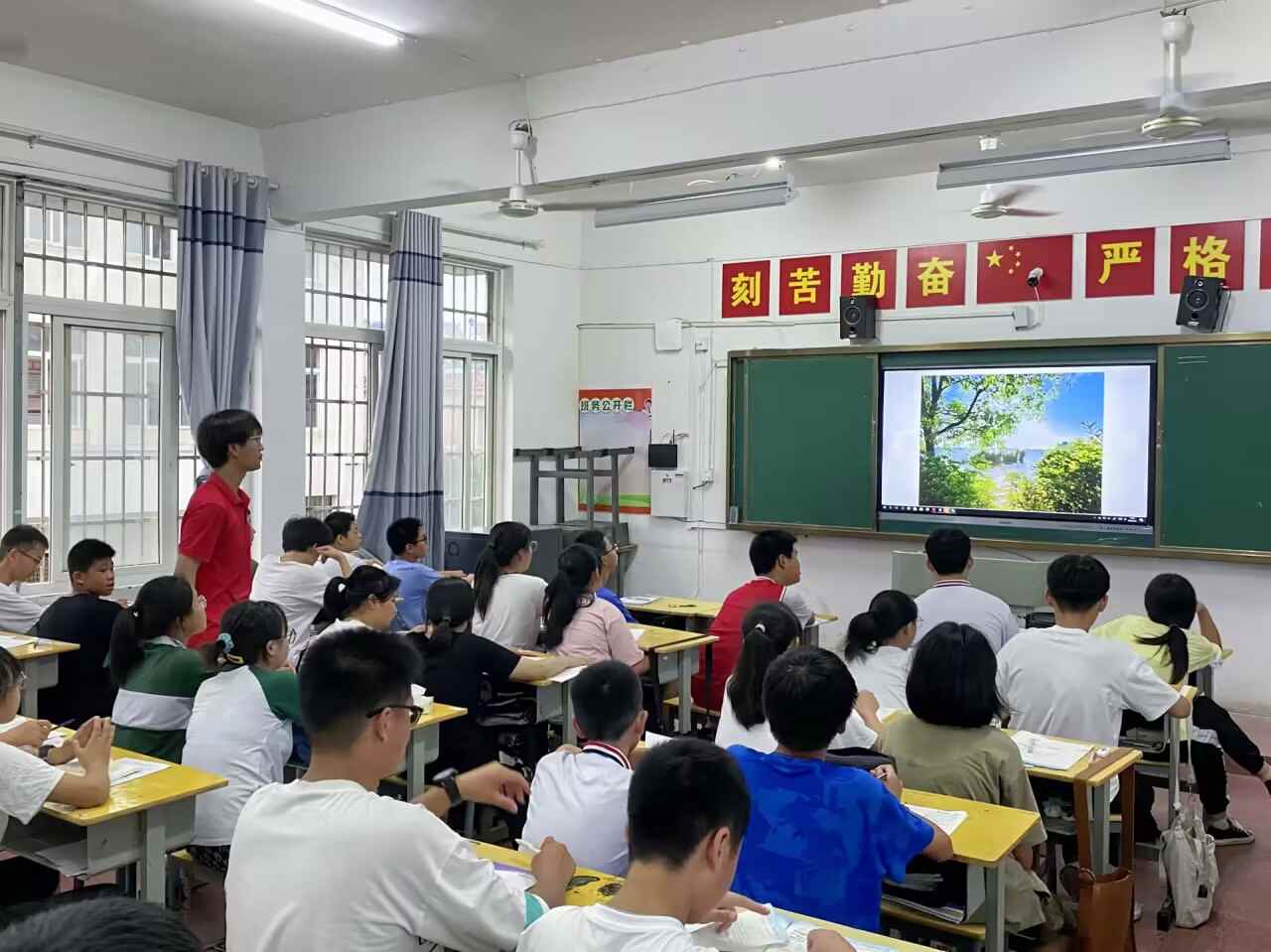 圖顯生活，樂舞青春