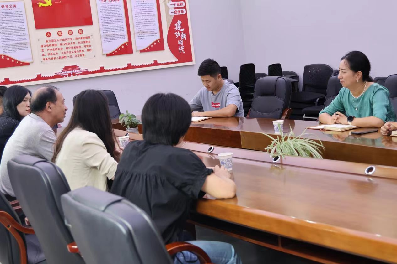 武漢東湖學(xué)院法新學(xué)院 與秭歸縣融媒體中心共商校媒協(xié)作