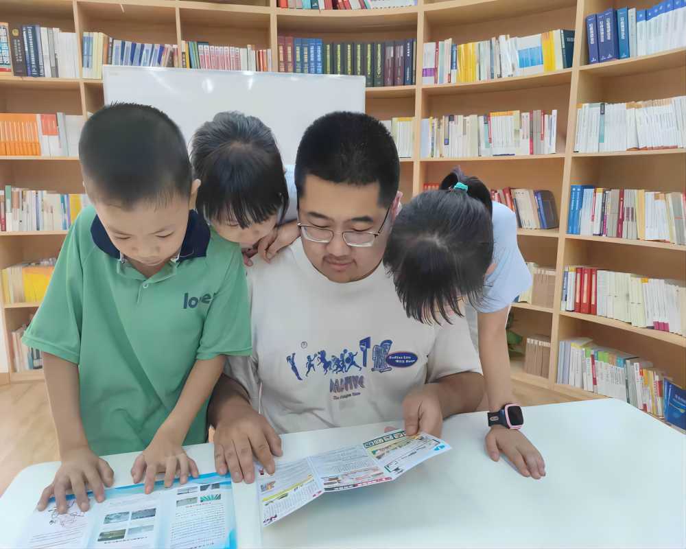 中南學子三下鄉：春風化雨，法潤童心