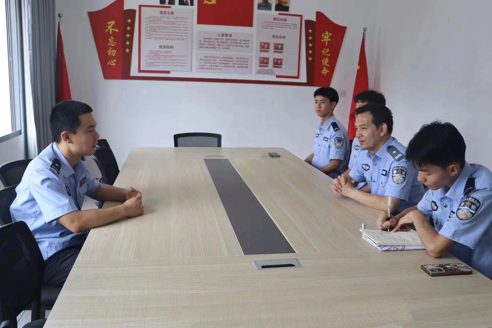 一所一辦一中心  基層建設齊創新|中央司法警官學院詰是法學會“明德警行”志愿服務隊開展暑期社會實踐活動