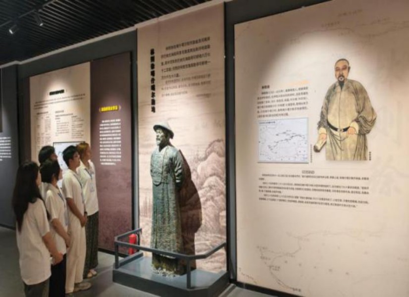 感悟歷史傳承 凝聚奮進(jìn)力量——江蘇科技大學(xué)“籽籽同心、志遠(yuǎn)賦能”實踐團(tuán)赴喀什