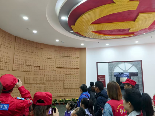 紅色文脈，藝動鄉魂——河北經貿大學經濟學院探索紅色文化的鄉村多藝術傳播暑期社會實踐