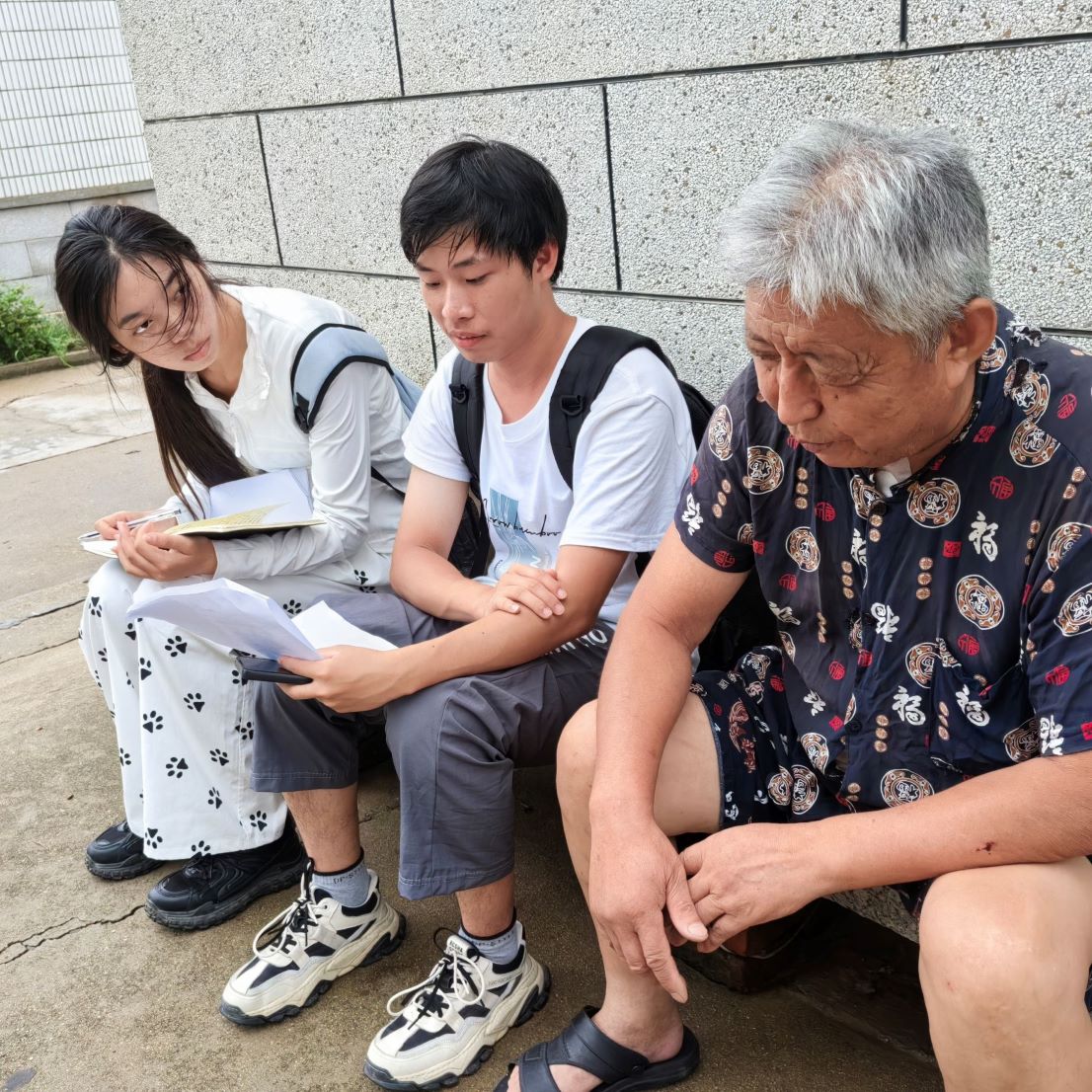 西北民族大學學子三下鄉：聆村民之聲，繪綠色村莊
