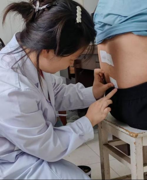 青春志愿暖杏林，醫路擔當展風采
