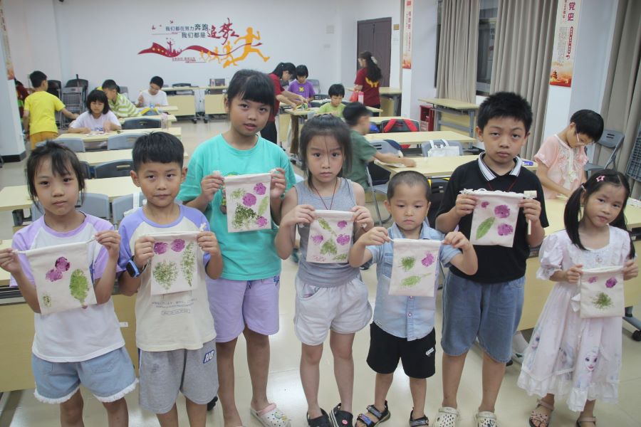 廣東學子青春助力百千萬工程：以手造物，以物寄情