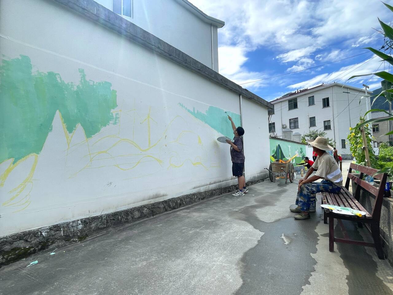 助力垃圾分類保護環境，共建美麗鄉村