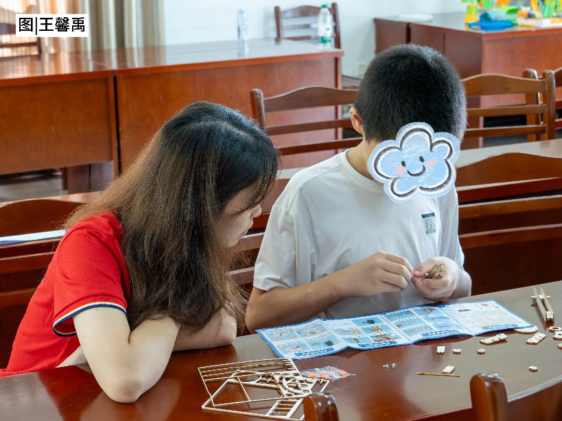 藍(lán)色科學(xué)之旅·探秘奇妙世界——合肥工業(yè)大學(xué)實(shí)踐隊(duì)為馬鞍山福利院兒童開啟科學(xué)實(shí)