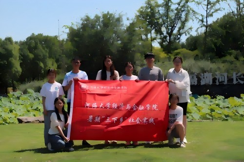 “碧水絡(luò)常，幸福‘河’你”調(diào)研團(tuán)深入武進(jìn)滆湖，共繪幸福河湖新篇章