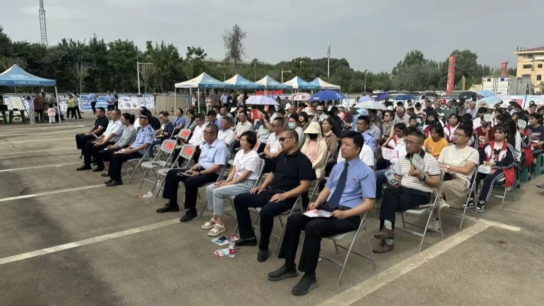 塔里木大學胡楊學子實踐行：聲聲禁毒入耳來，代代青春拒毒害?