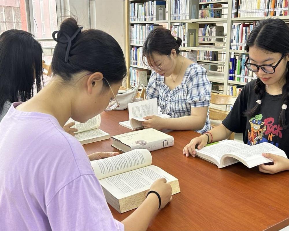 砥礪奮進新征程，勞動教育記心間