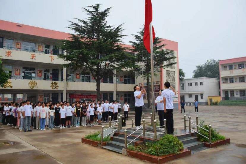 長(zhǎng)安大學(xué)赴河南宜陽(yáng)“助力鄉(xiāng)村教育·呵護(hù)留守兒童”暑期社會(huì)實(shí)踐開(kāi)班儀式順利舉行