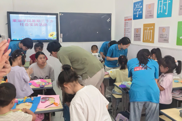 巢湖學院學子赴下塘鎮：青春執筆繪關愛圖景，實踐為墨賦基層新篇