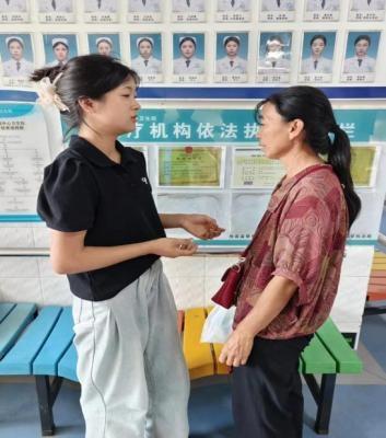碼鑄國魂，智匯本草實踐團——天南海北普新話，弘揚愛國繪新篇